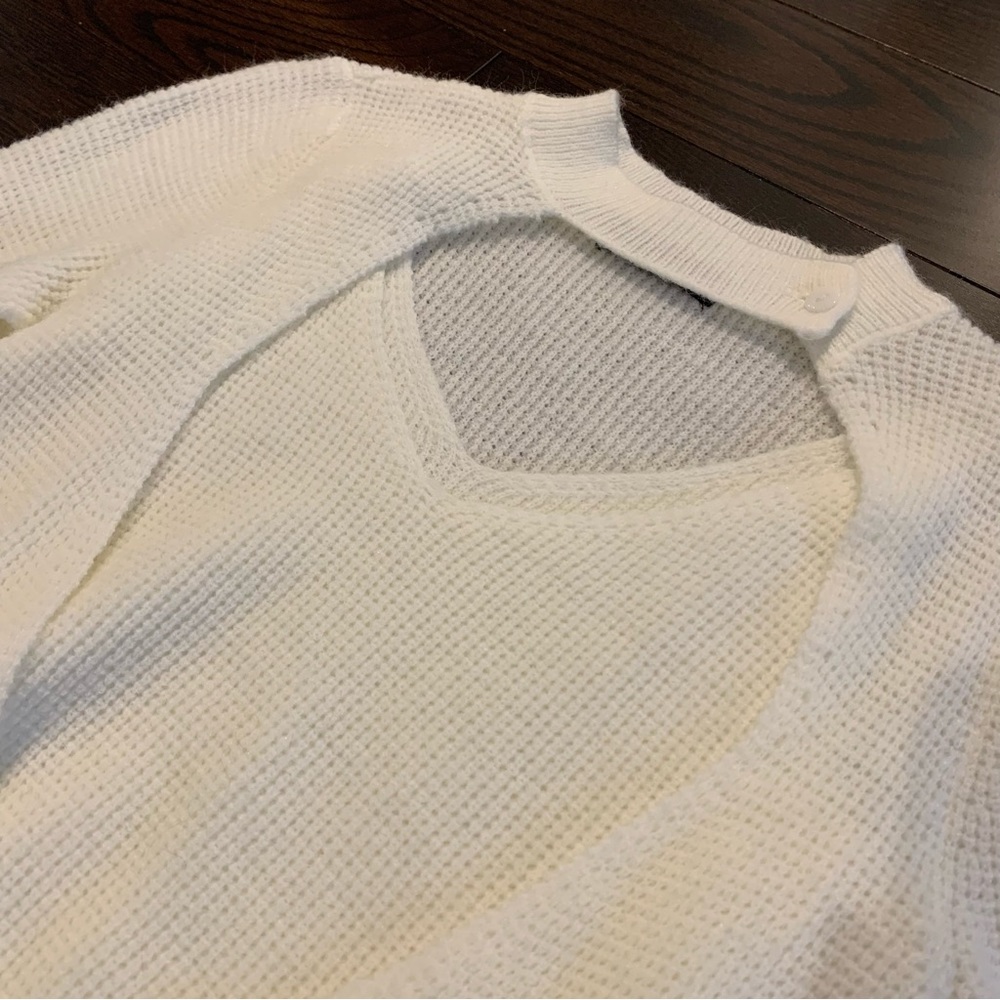 Soft Sweater Set - Picture 4 of 6